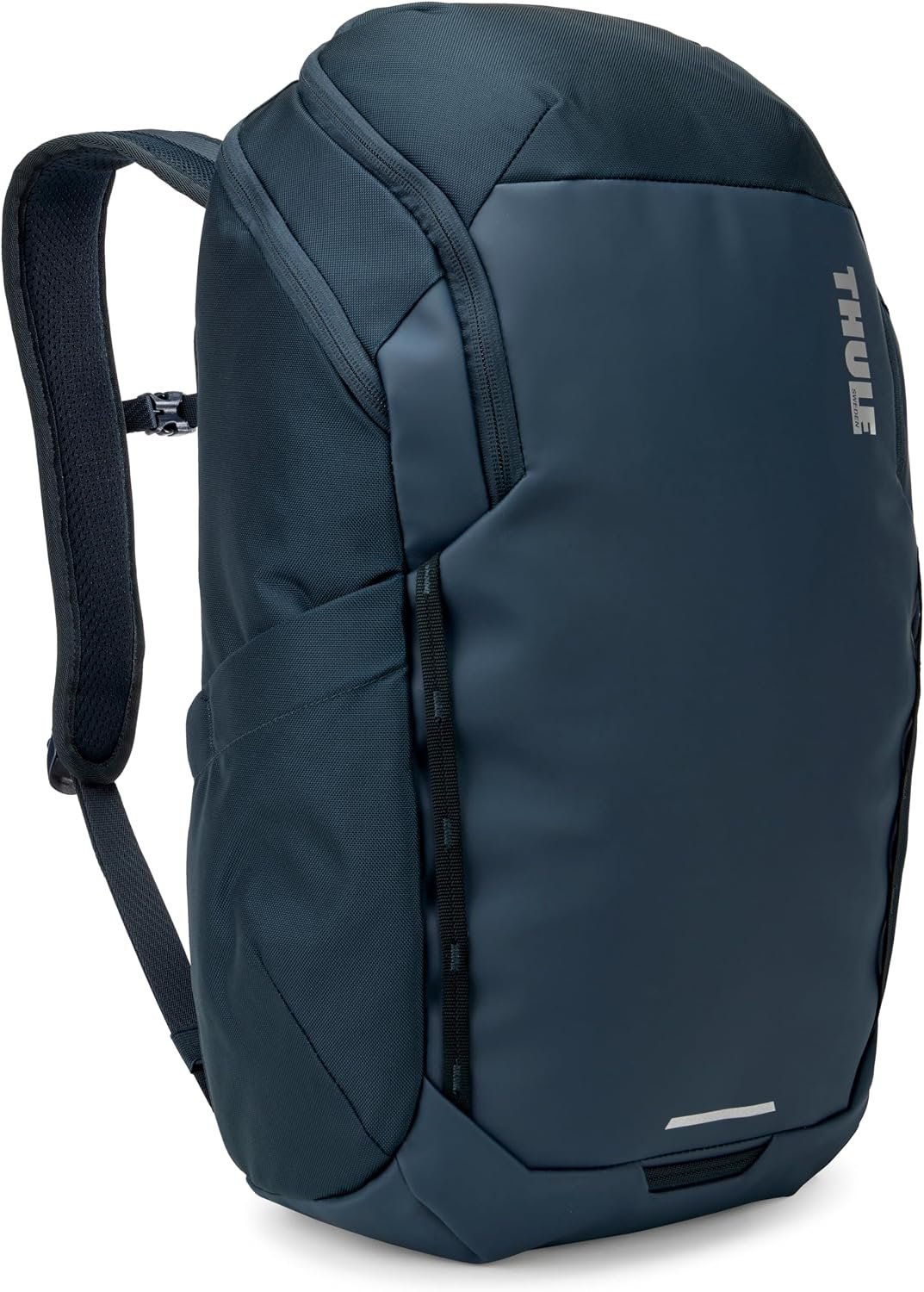 Thule Chasm 26L Backpack, Durable Water-Resistant Recycled Materials