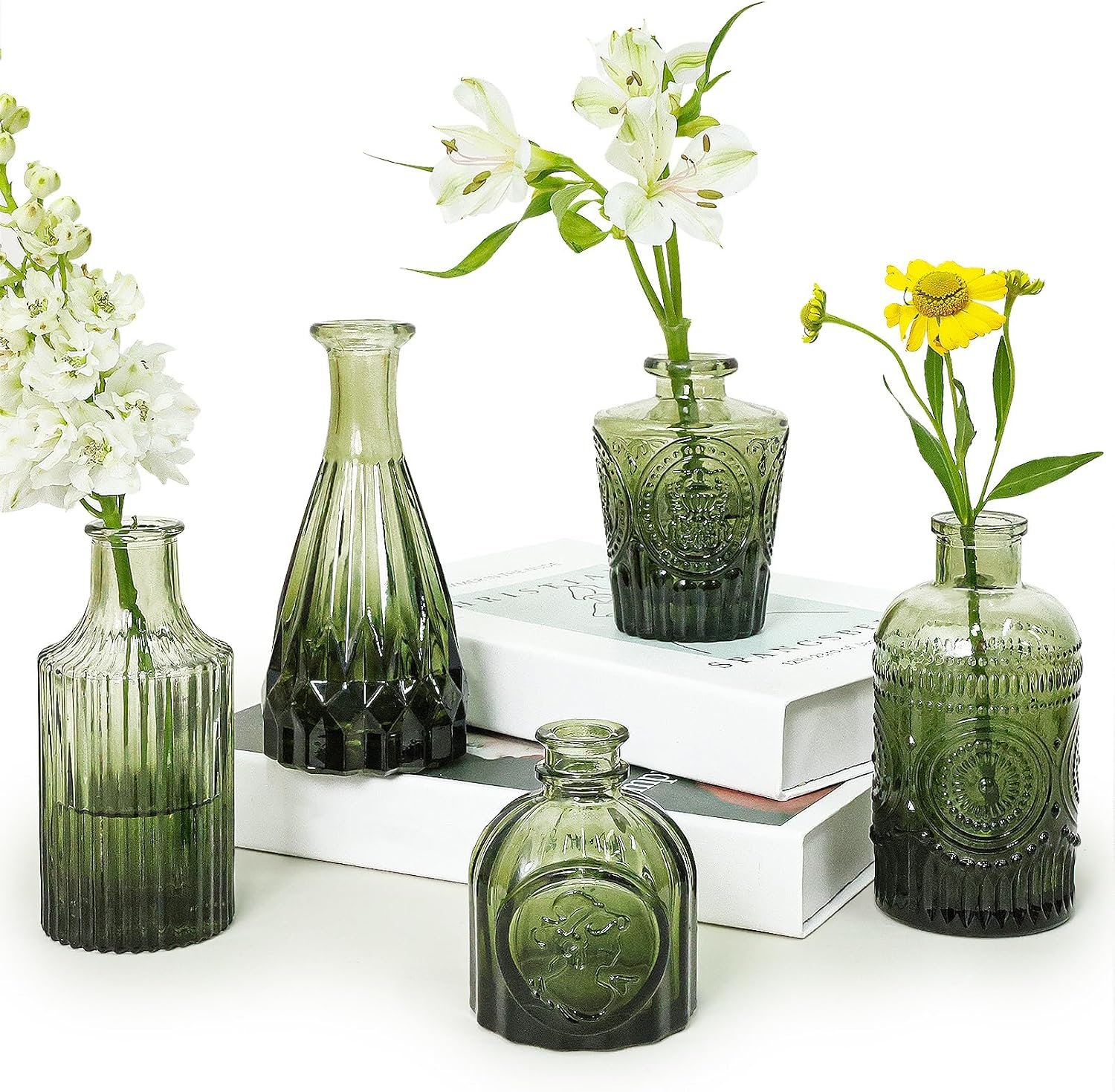 SUPMIND Glass Bud Vase Set of 5, Small Green Flower Vases for Centerpieces | Mini Vintage Vase for Wedding, Home Decor, Table Decoration, Baby Shower, Party Decor